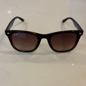 Brand New Ray-Ban Tortoise Shell Sunglasses